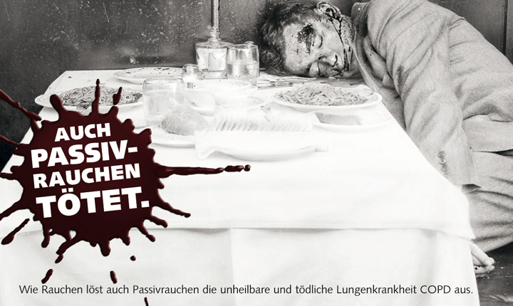 Provokatives Plakat der Kampagne „Auch Passivrauchen tötet"